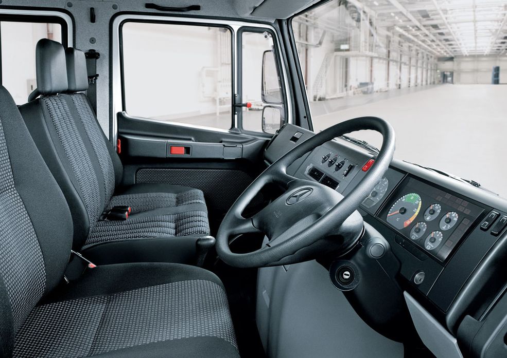 Салон Mercedes Vario W670