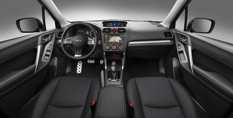 Subaru Forester SJ салон (Субару Форестер 2014)